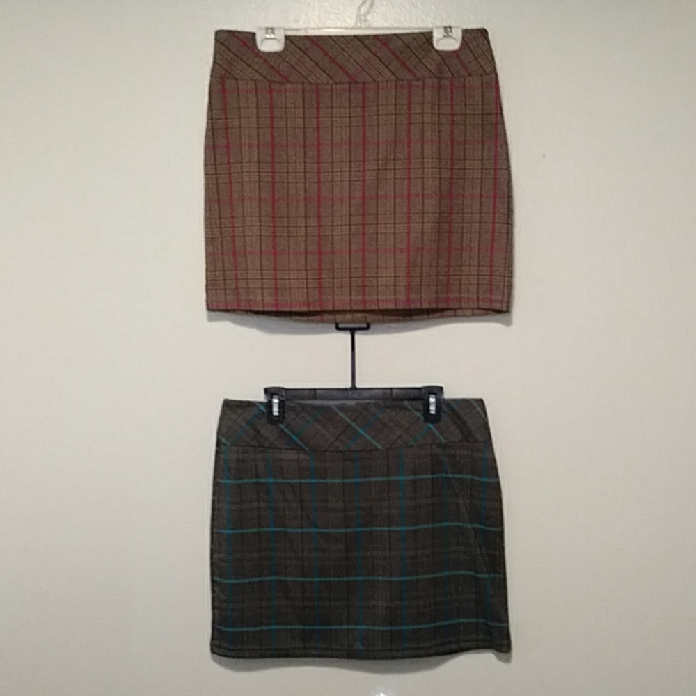 (2) Mini Skirts
